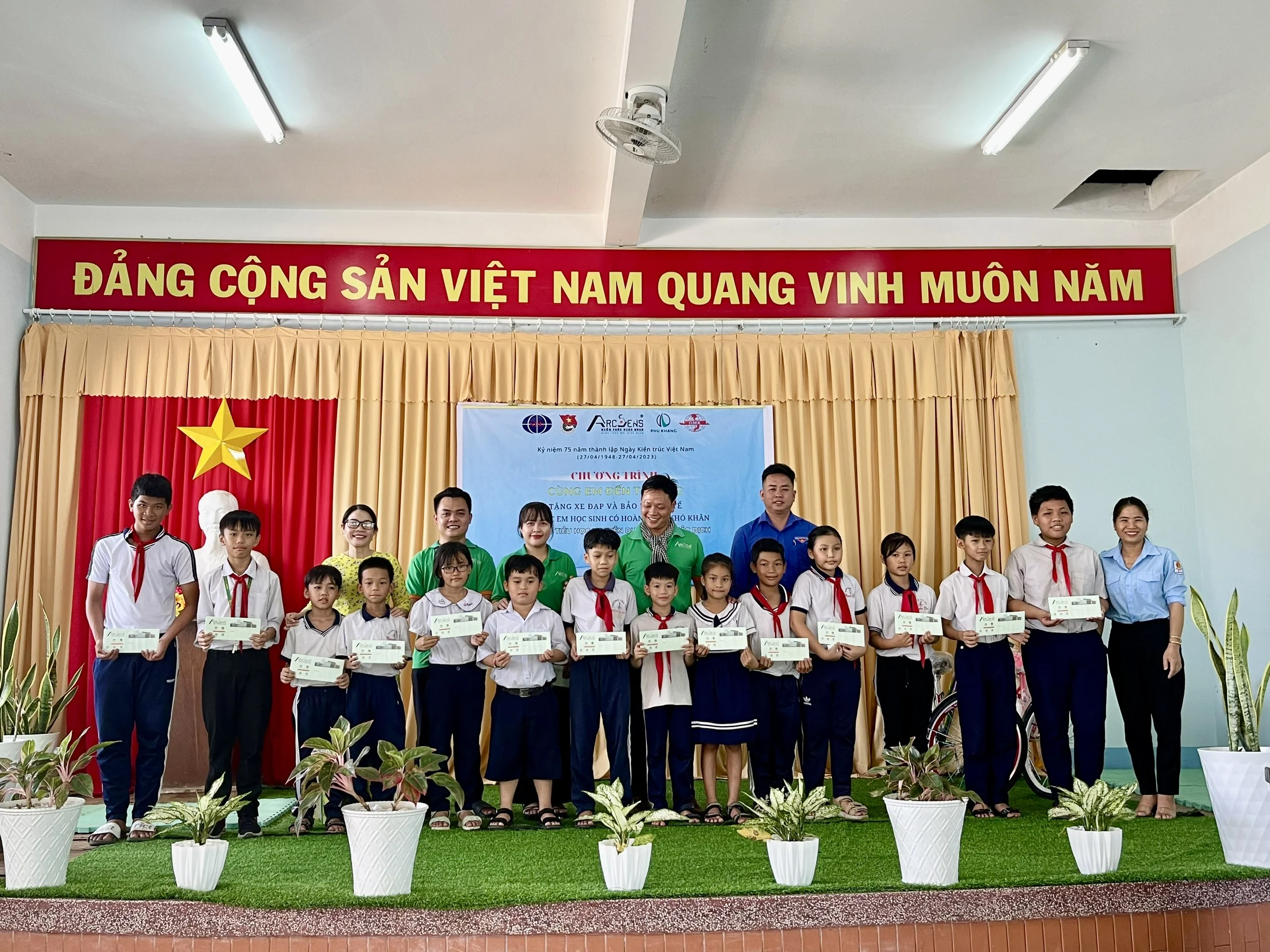 Tuyển dụng Trưởng phòng kinh doanh 3 ArcSens tuyển dụng